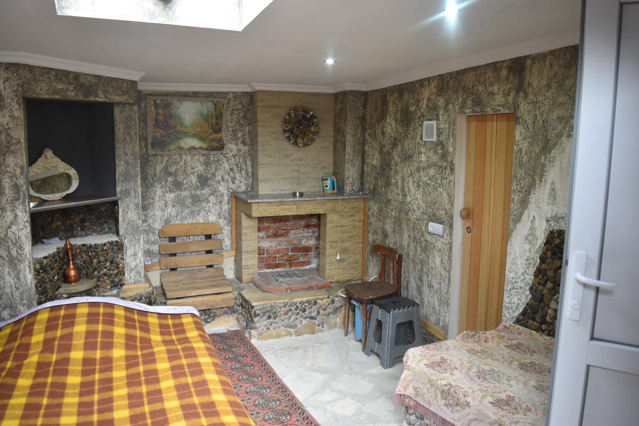 Qusha Guesthouse Meeting In The Mountains And Views Kazbegi Eksteriør bilde